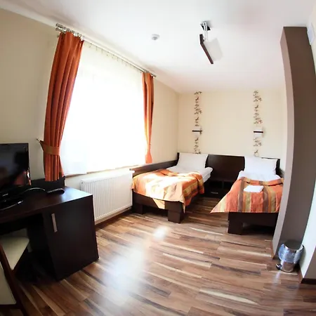 Hotel Mieszko 2*