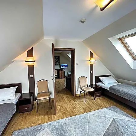 Mieszko Hotel