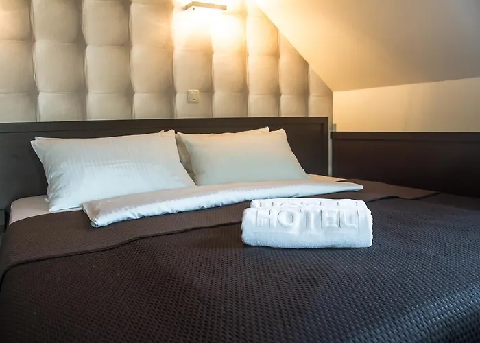 Mieszko Отель Жешув